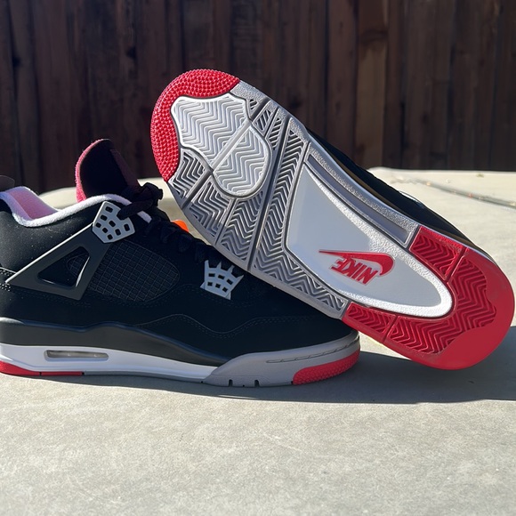 Jordan 4 Bred Size 9 - Picture 6 of 7